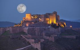 Parador De Cardona